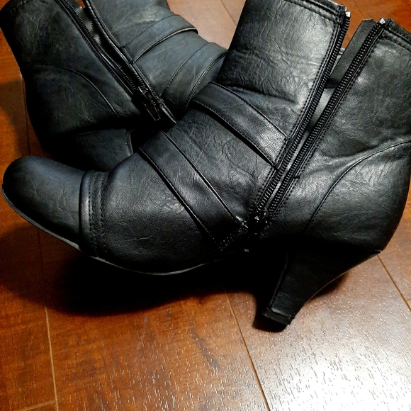 Ankle Boots C'est Chic - Picture 2 of 4